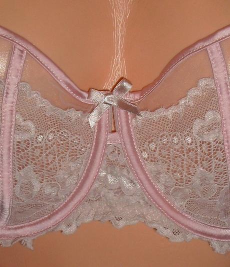 Luxusna romanticka podprsenka, 90a