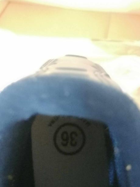 Korčule na ľad nepoužívané, 36