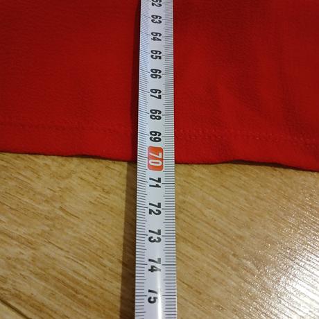 Krvavočervená blúzka, tchibo,46