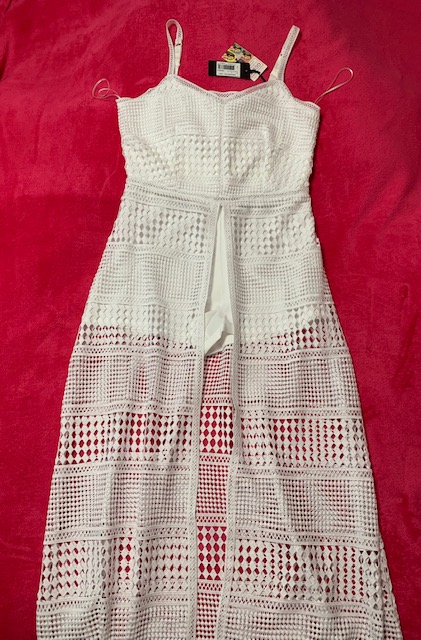 Overal s kraťasmi a dlhou háčkovanou sukňou guess, guess,l