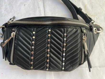 Zara cierna ladvinka, zara