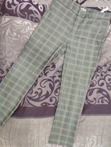 Dámske nohavice, stradivarius,42