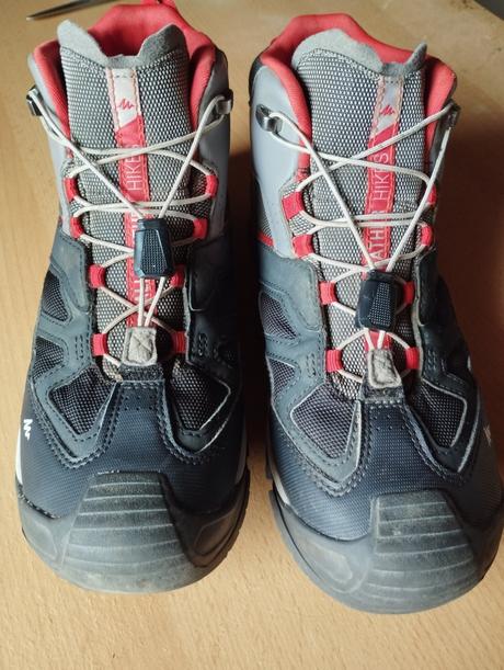 2x turistické topanky quechua, quechua,38