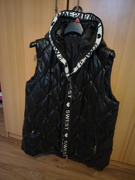 Predám novú vestu čiernu, xxl