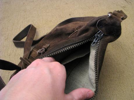 Hnedá kožená kabelka,