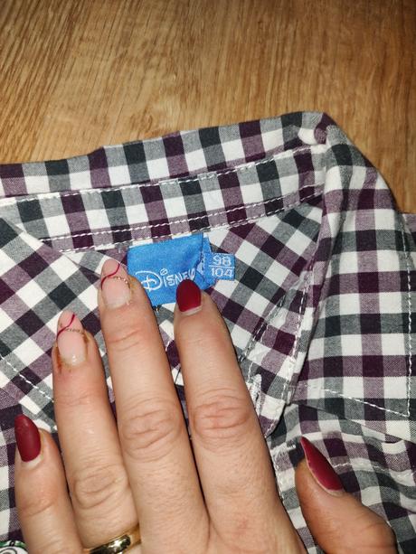 Mickey košeľa, 104