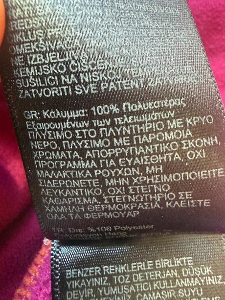 Funkčná mikina značky marmot, 110