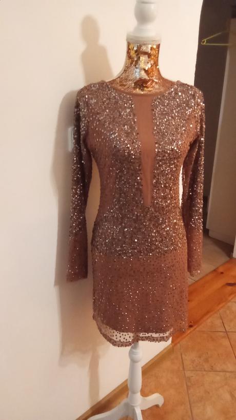 Luxusné spoločenské šaty, s