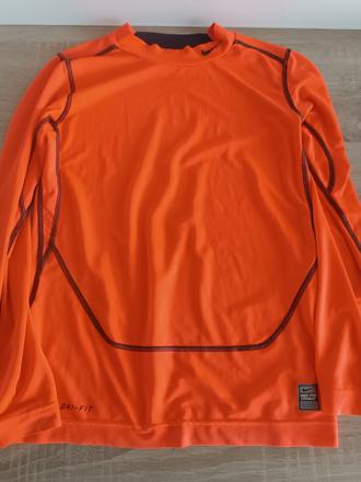 Športove tričko, nike,140