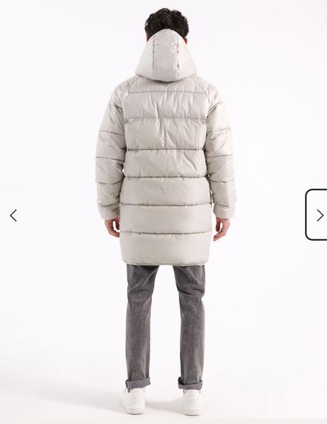 Teplá bunda uni, house,m