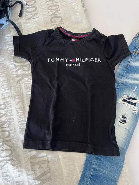 Rifle a tricko hilfinger, tommy hilfiger,92