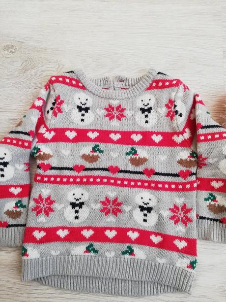 Krásne mikiny a svetríky. top stav. veľ. 86/92, 86