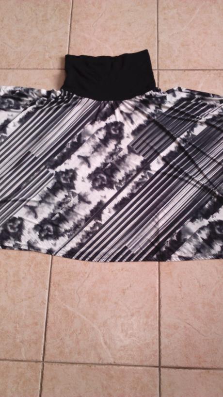 Zaujímavá sukňa, 38