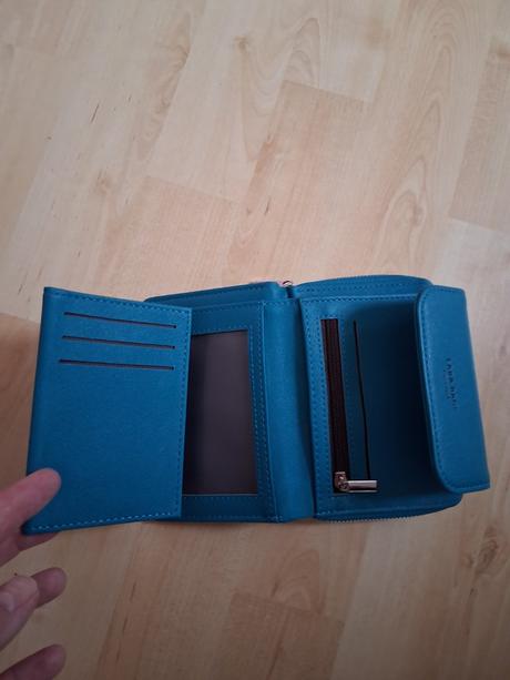 Peňaženka, lara bags