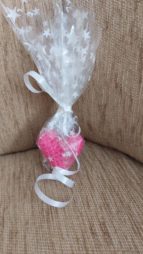 Háčkovaný prívesok srdiečko, 