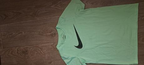 Nike chlapcenske tricko, nike,146