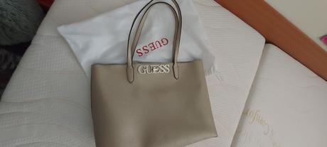 Kabelka guess, guess