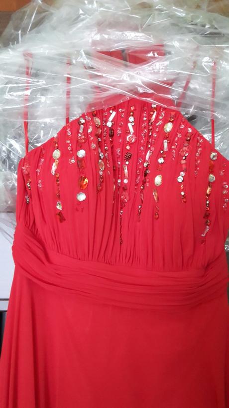 Spoločenské šaty, m