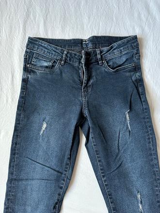 Dámske džínsy, 36