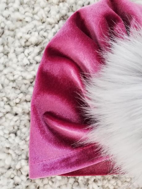 Turban ciapka s bombrlcom, 80