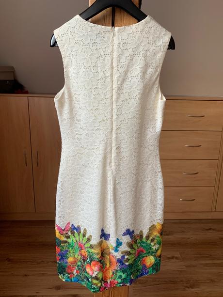 Desigual šaty krémové, desigual,m