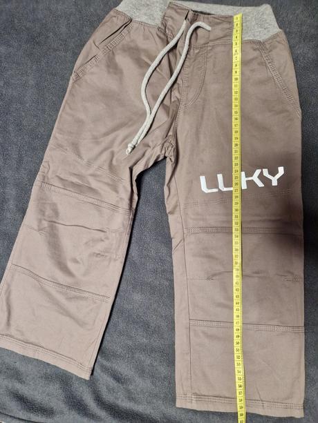 Podšité nohavice s nápisom "luky", bess,104