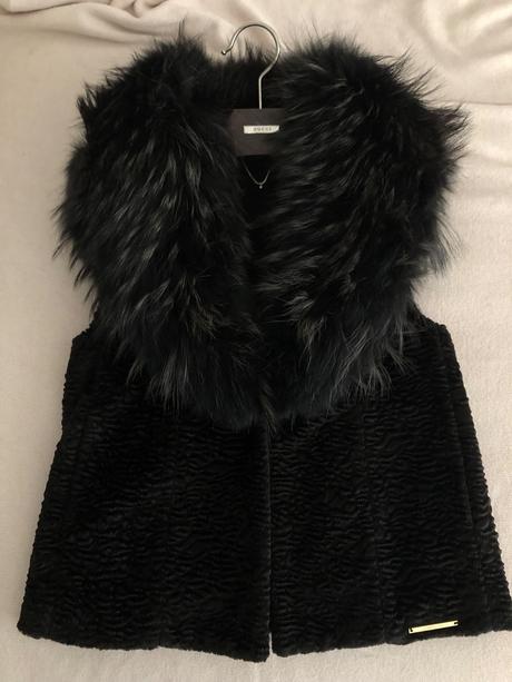 Liu jo prírodná kozusina, liu jo,158