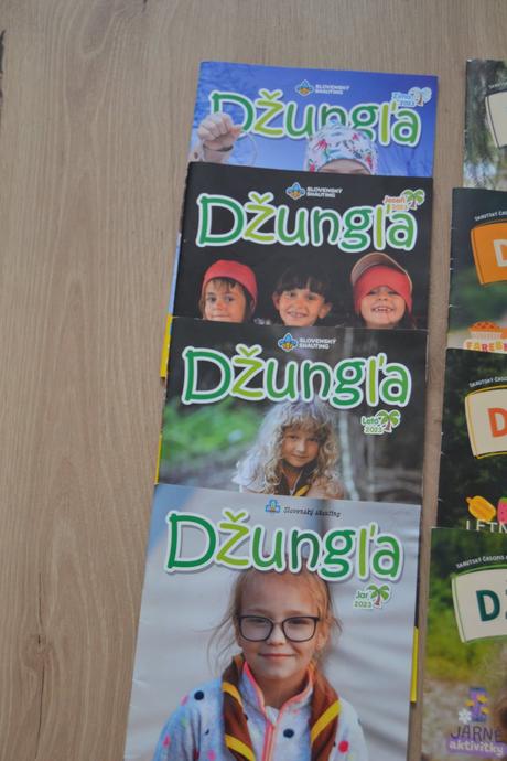 Skautský časopis džungľa, balík 12 kusov,