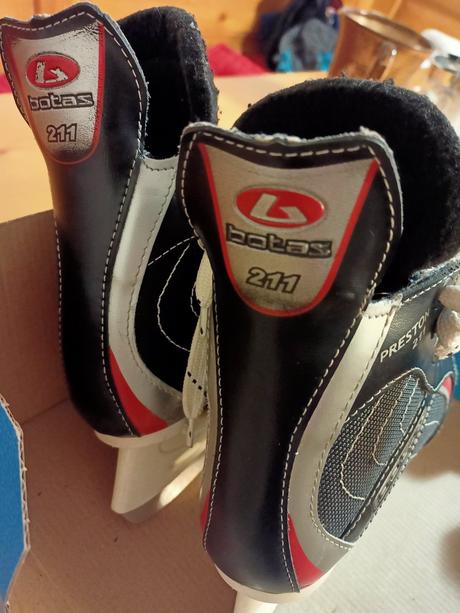 Korčule chlapčenské zn. botas, veľ. 30, botas,30