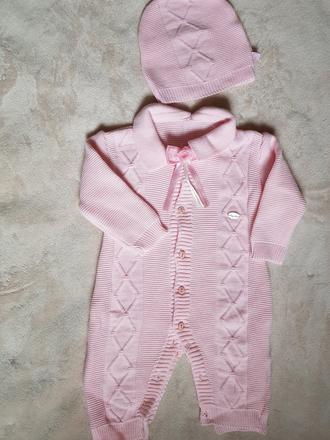 Overal s otvorenými nôžkami a čapicou 3-6m, 68