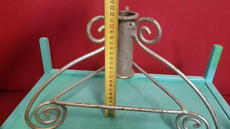 Predám železný stojan na stromček., 