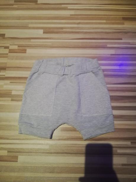 Kratasky pudlove, frajerske v.110, 110