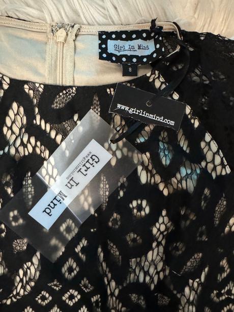 Šaty na 8rokov, 140