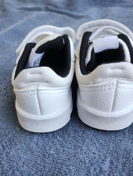 Tenisky, adidas,23
