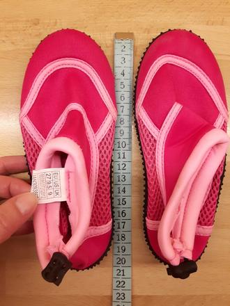 Topánky do vody, 27