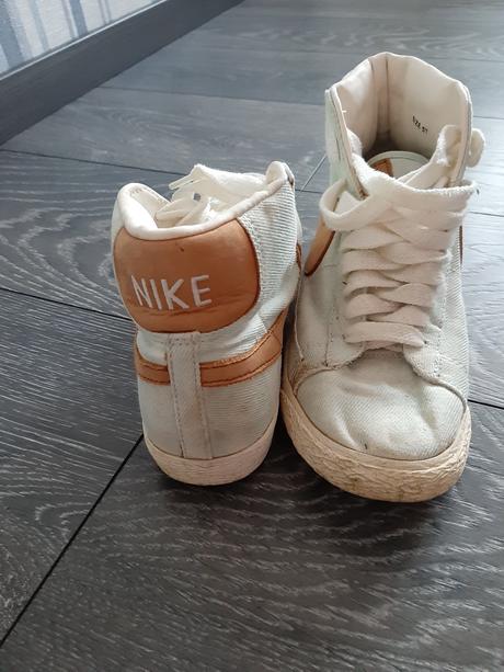 Členkové tenisky, 38