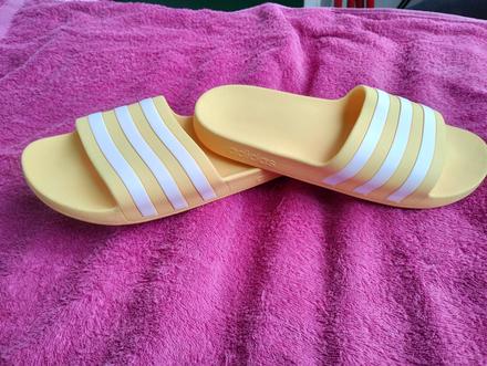 Šľapky, adidas,43