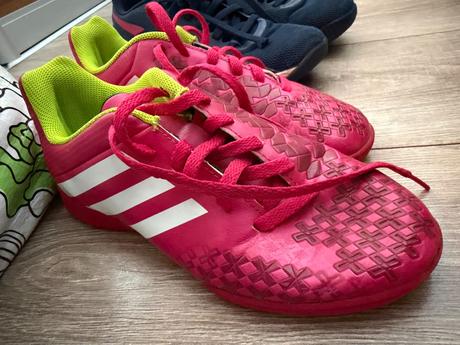 Dvoje adidas tenisky, adidas,36