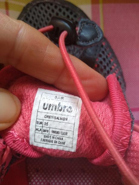 35 umbro tenisky - 5 eur, umbro,35