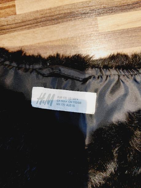 Kratšia vesta, h&m,170