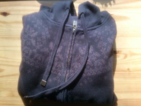 Hneda mikina, colours of the world,s