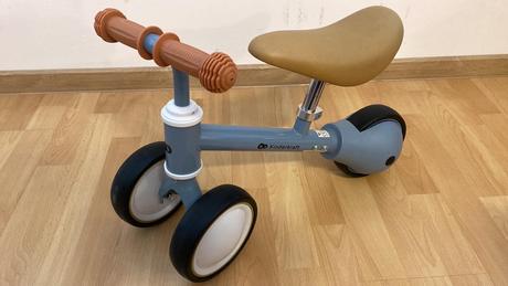 Detské trojkolesové odrážadlo kinderkraft,