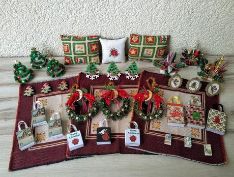 Adventné kalendáre s miniatúrami pre bábiky barbie,