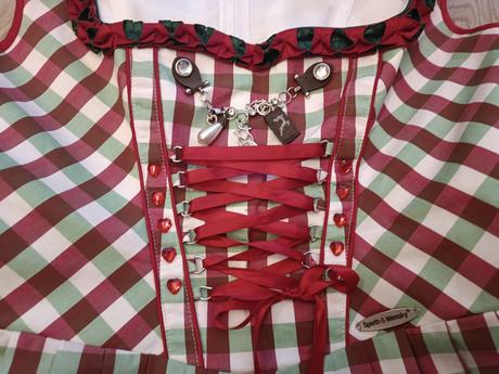 Bavorský kroj velk.38, 