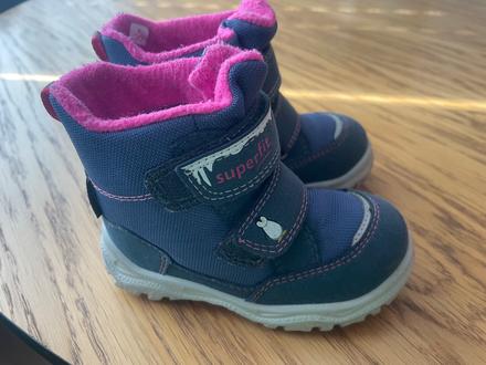 Prechodne topanocky, 21