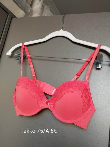 Podprsenky na predaj, 75a