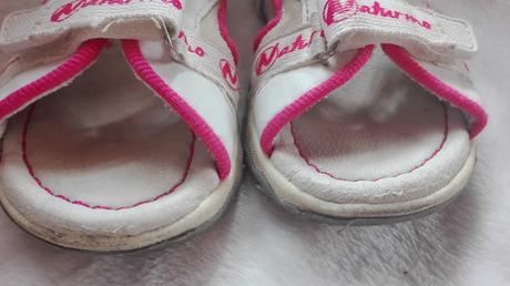 Sandálky, naturino,26