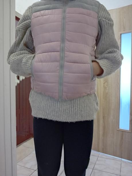 Dievčenská vesta, s