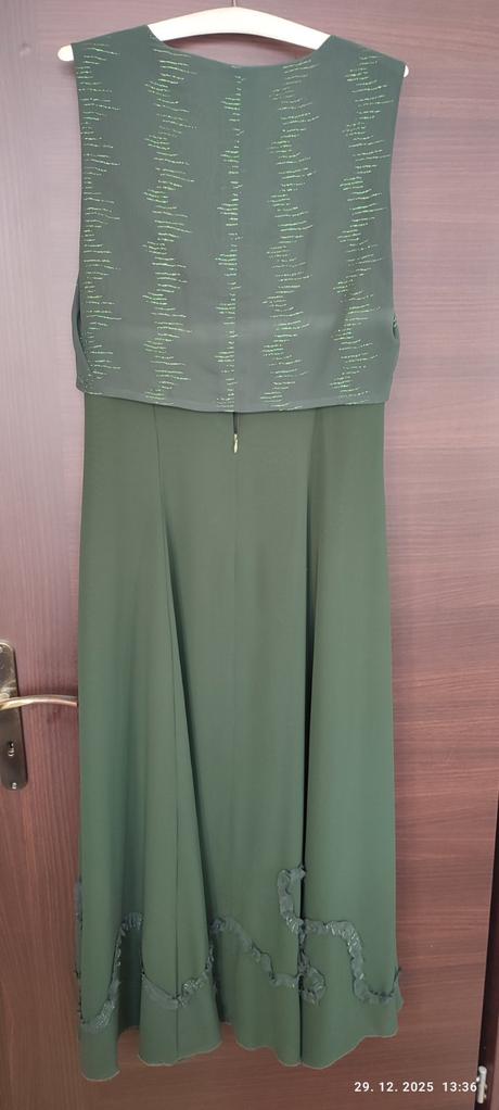 Spoločenské šaty, l