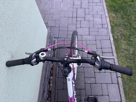 Bicykel rock machine catherine 24, 24